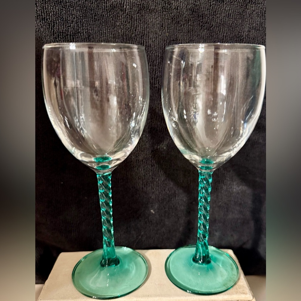 2 Cristal D'Arques "ANGELIQUE AQUA" ~ Wine Glasses ~ 7 5/8" Tall. 8oz